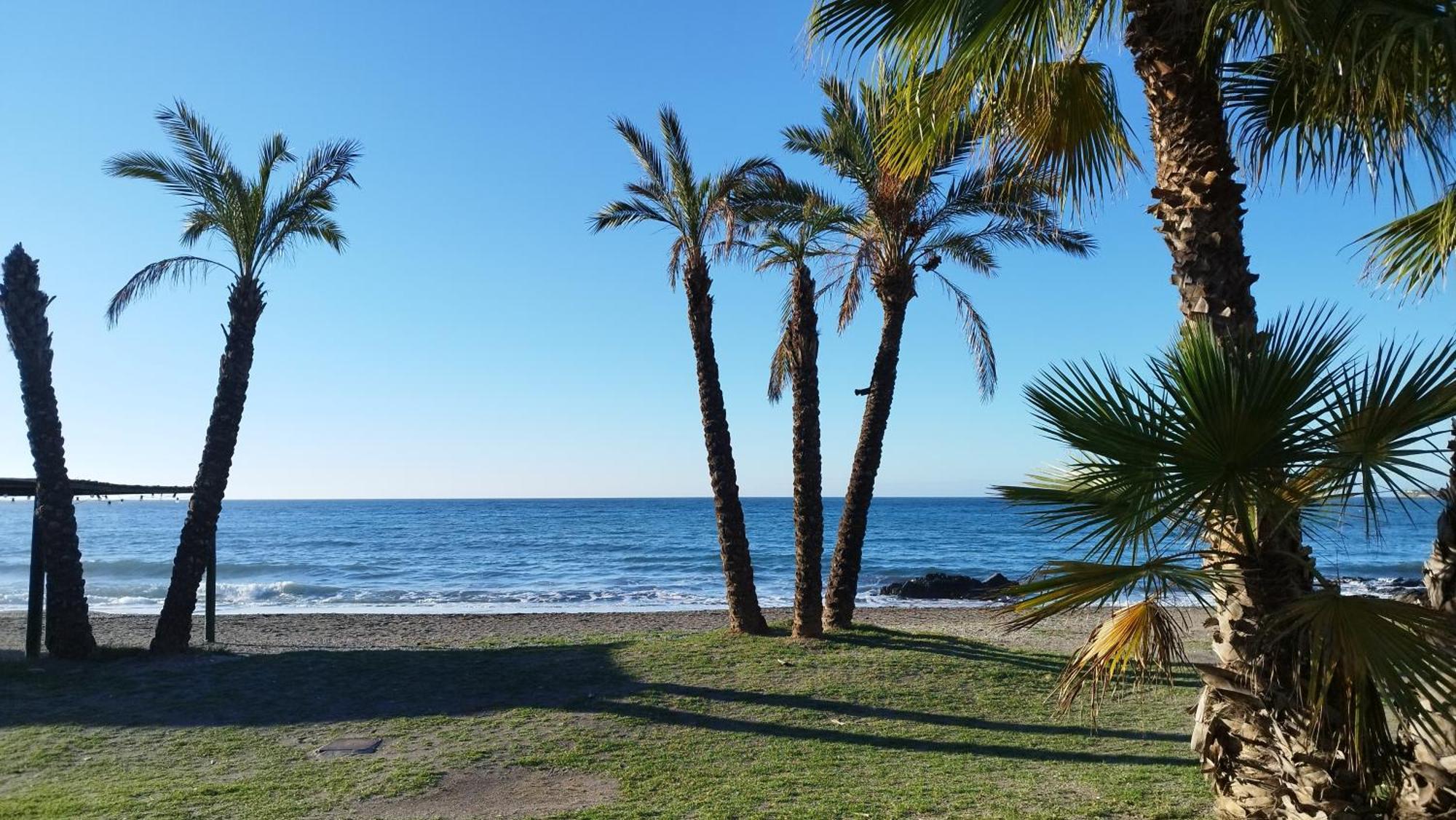 Vistas De Ensueno Junto Al Mar Apartman Almuñécar Kültér fotó