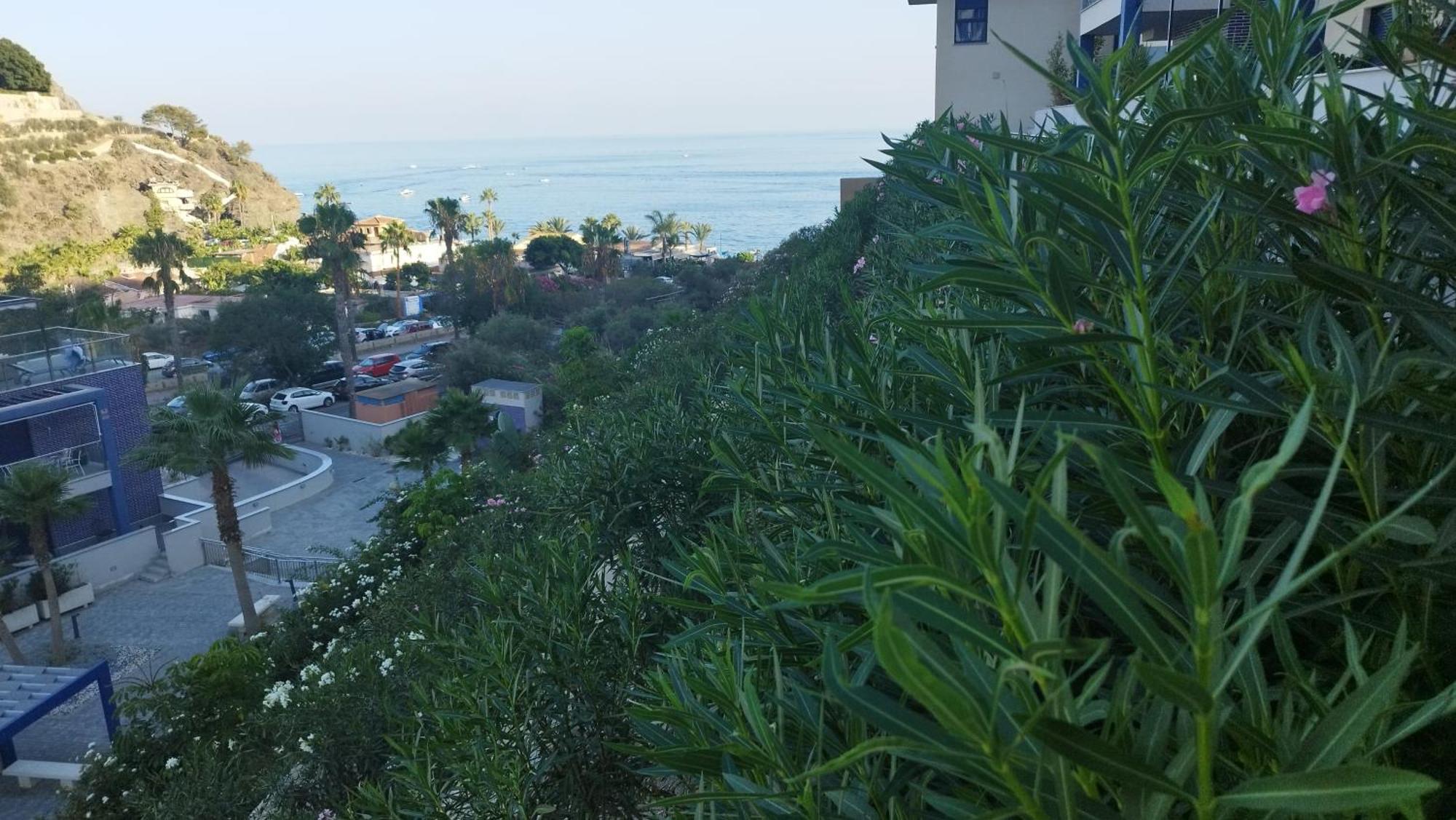 Vistas De Ensueno Junto Al Mar Apartman Almuñécar Kültér fotó
